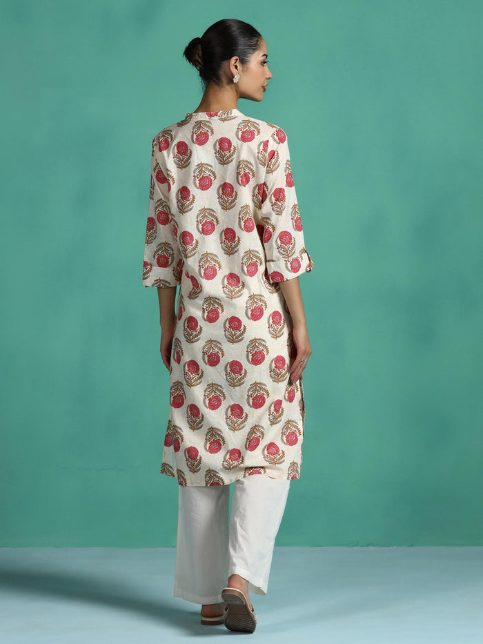 Women Cotton Off white and Pink Floral Print Kurta.