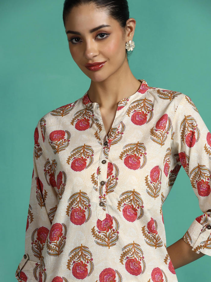 Women Cotton Off white and Pink Floral Print Kurta.