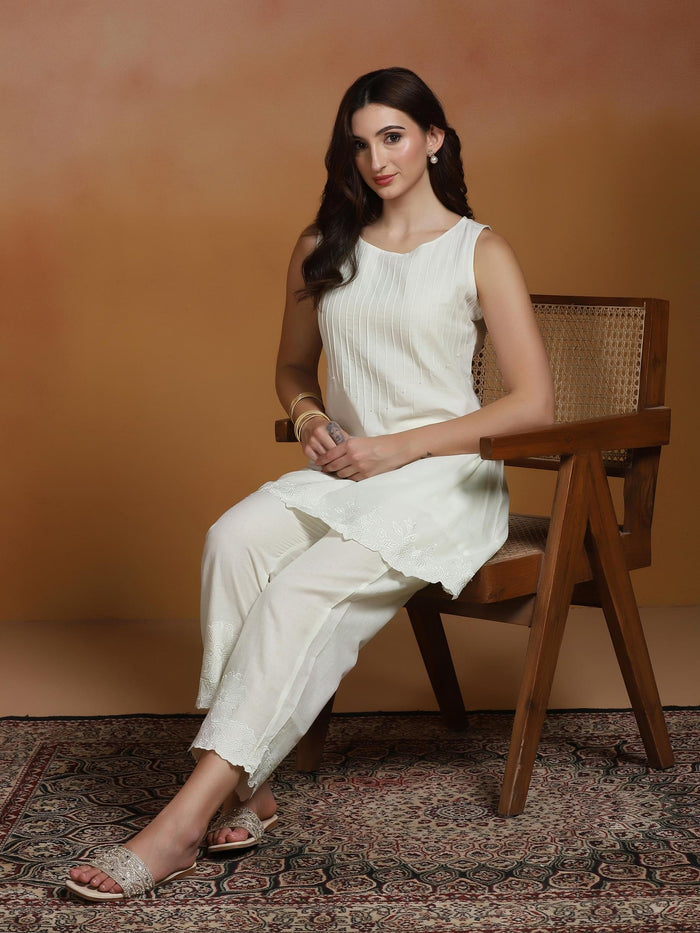 Women Cotton Off White Embroidered Co-Ord Set.
