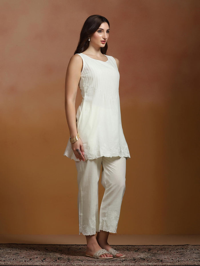 Women Cotton Off White Embroidered Co-Ord Set.