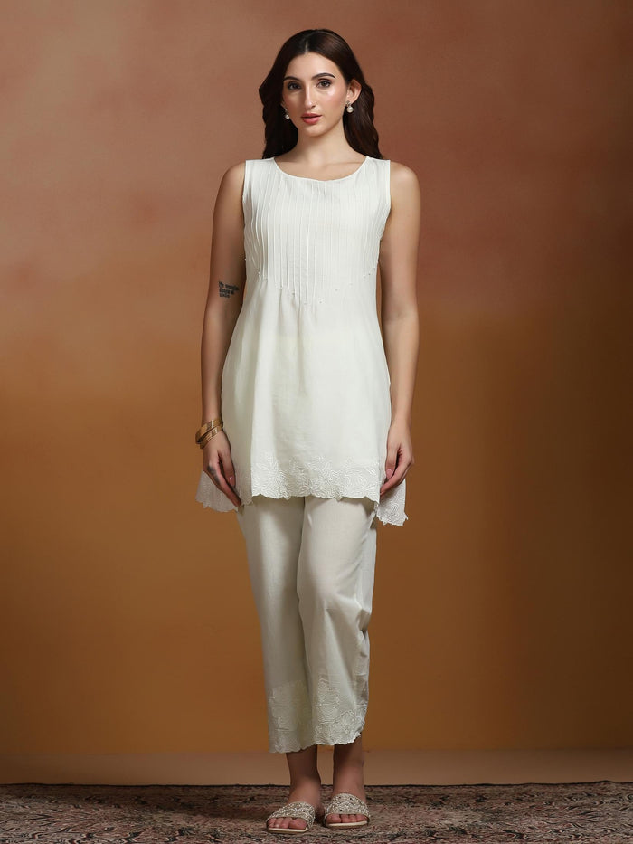 Women Cotton Off White Embroidered Co-Ord Set.