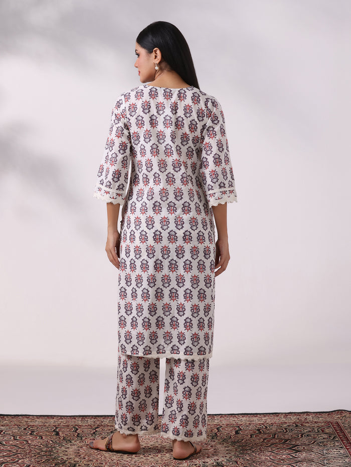 Women Cotton Off White Printed Kurta With Comfort Pant