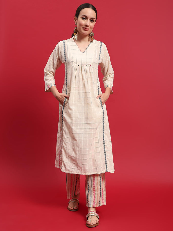 Women Cotton Off White Yarn Dyed Kurta With Comfort Pant.