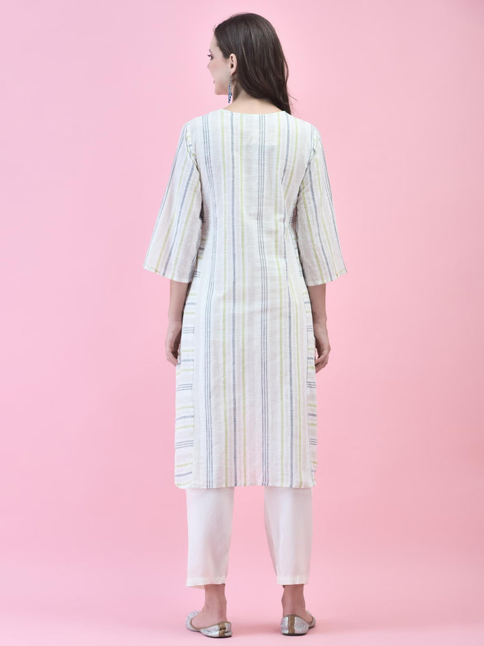 Women Cotton Off White Yarn Dyed Kurta.