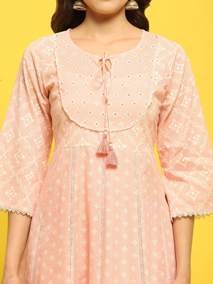 Women Cotton Pink Geometric Print Kurta Comfort Pant Dupatta.