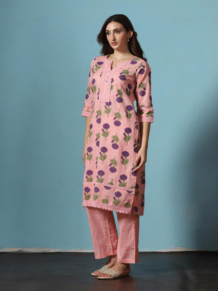 Women Cotton Pink Printed Kurta With Comfort Pant.