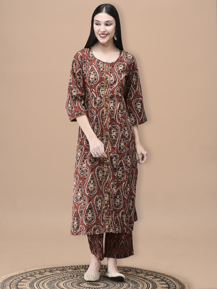Women Cotton Rust Geometric Print Kurta Comfort Pant Dupatta.