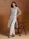 Women Cotton Slub Off White Printed Kurta With Comfort Pant.