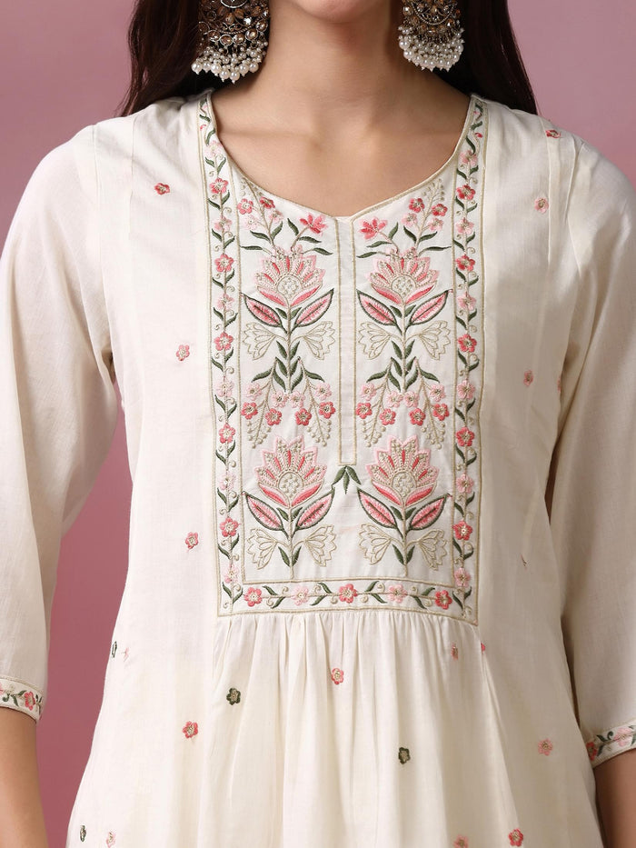 Women Cotton Voile Off White Embroidered Kurta Pant Dupatta.