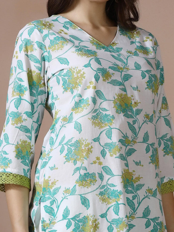 Women Cotton White Printed Kurta.