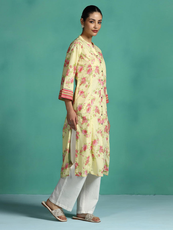 Women Cotton Yellow Floral Print Kurta.