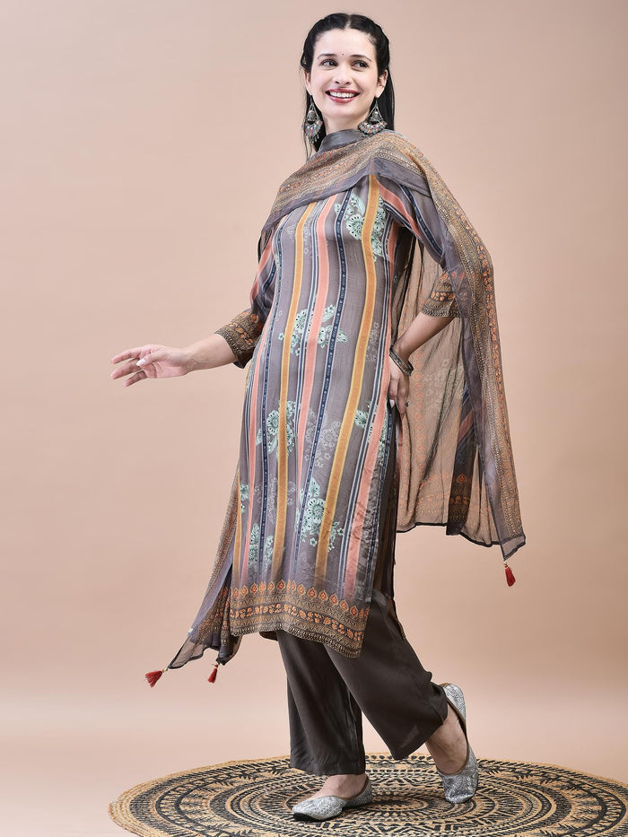 Women Crepe Grey Floral Print Kurta Comfort Pant Dupatta.