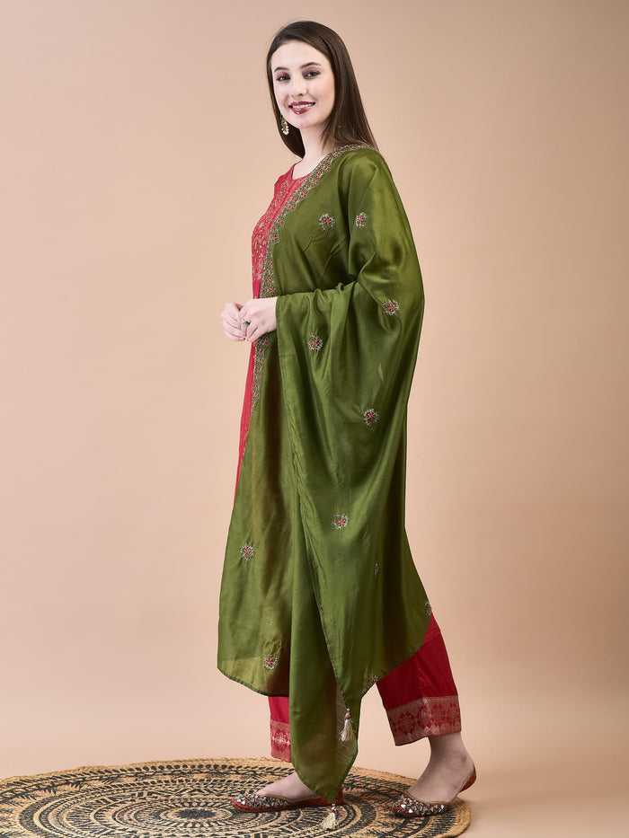 Women Dola Jacquard Fuchsia Woven Kurta Comfort Pant Dupatta.