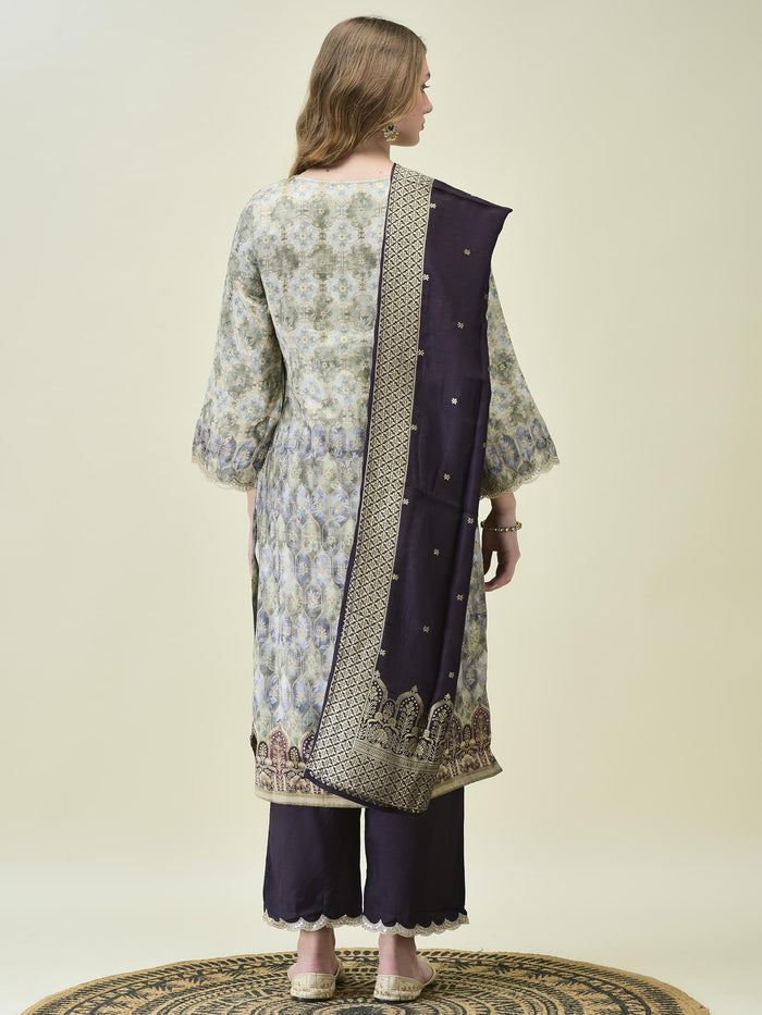 Women Dola Jacquard Grey Kurta Comfort Pant Dupatta.