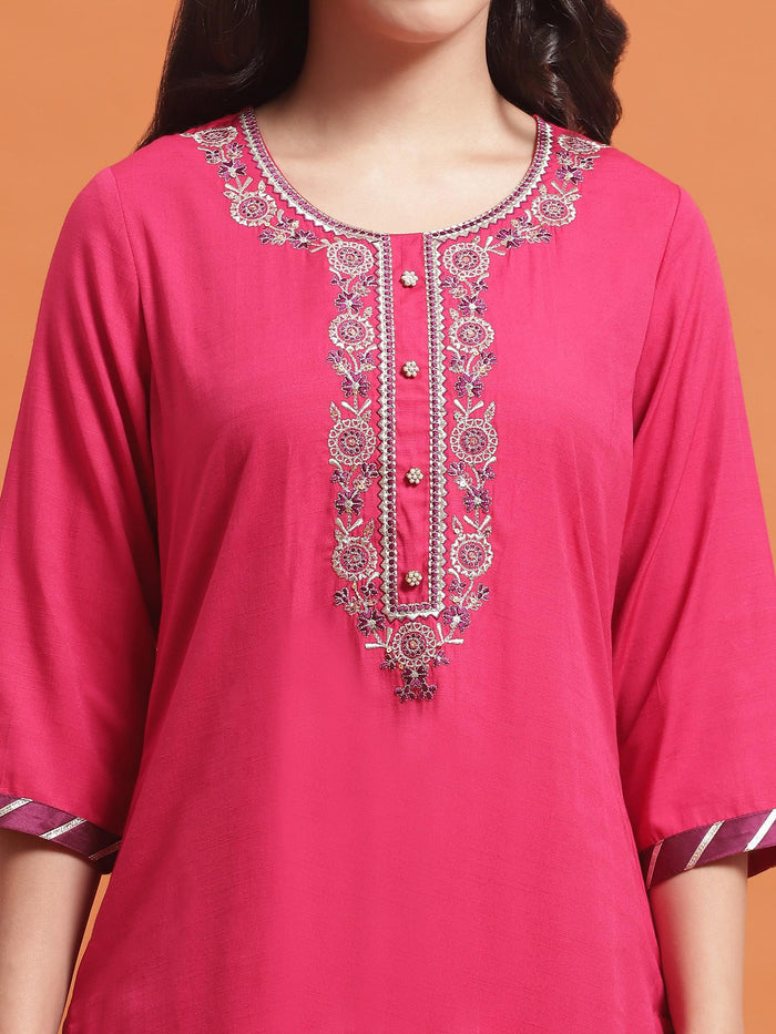 Women Fuchsia Embroidered Kurta Trouser Dupatta.