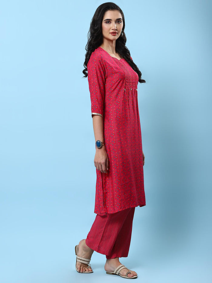 Women Fuchsia Geometric Printed Kurta Comfort Pant Dupatta.
