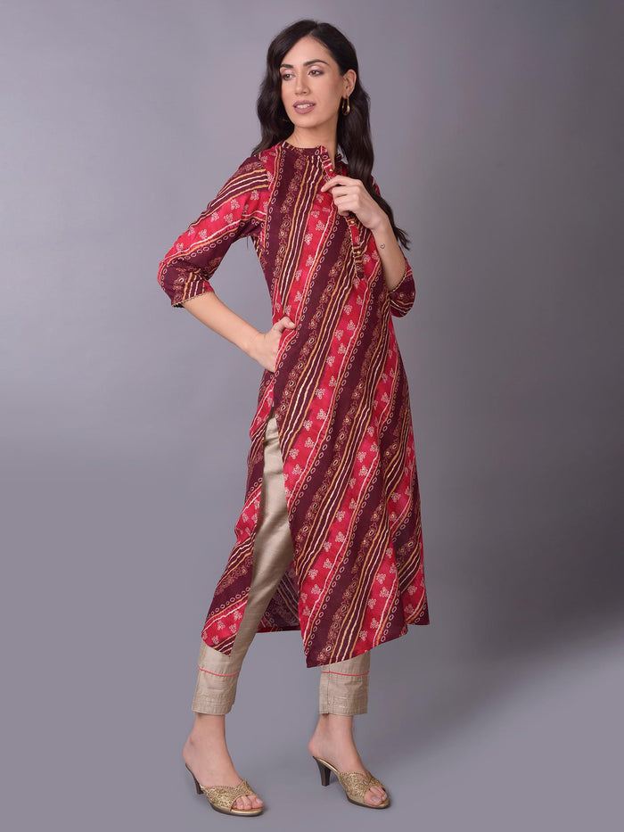Women Fuchsia Mandarin Collar Kurta.