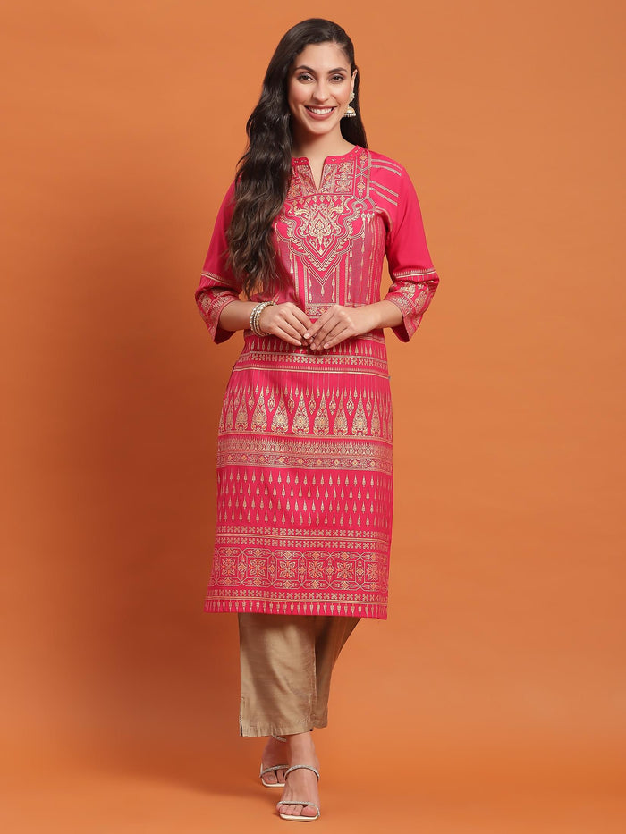 Women Fuchsia Ornamental Print Kurta.