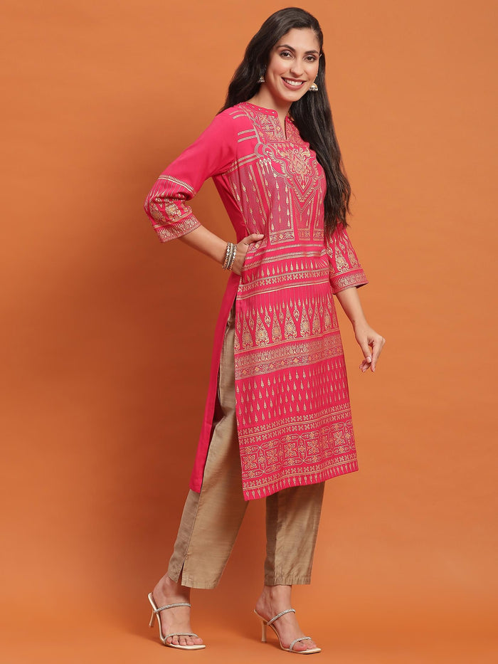 Women Fuchsia Ornamental Print Kurta.