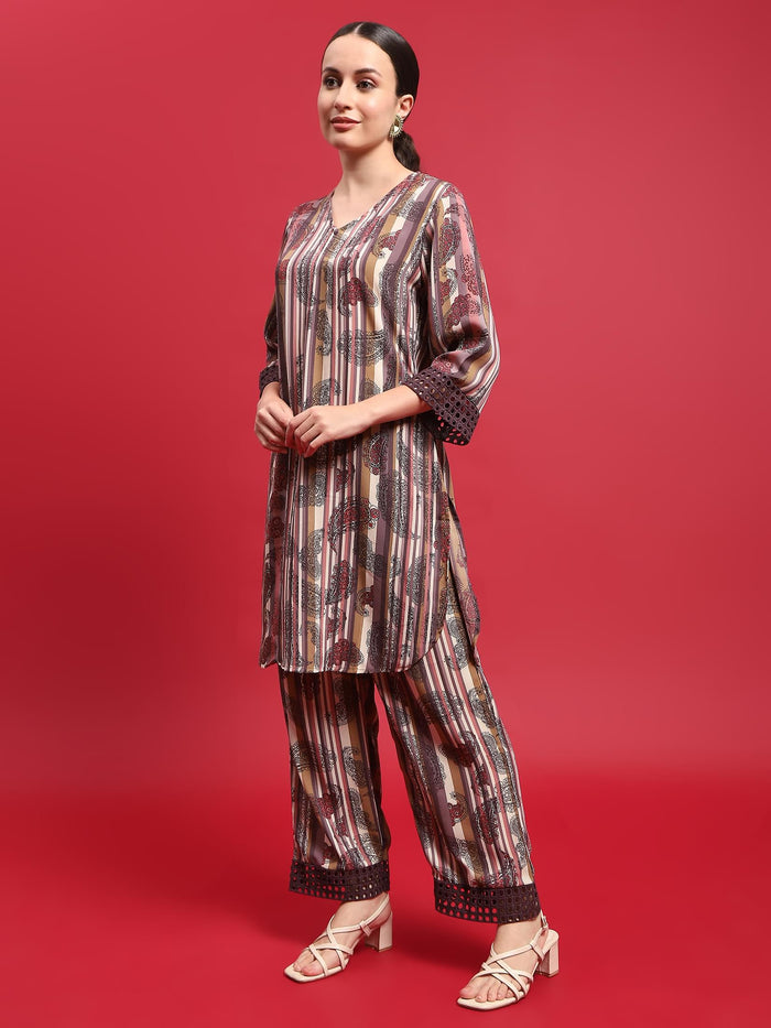 Women Georgette Purple Ornamental Print Co-Ord Set.