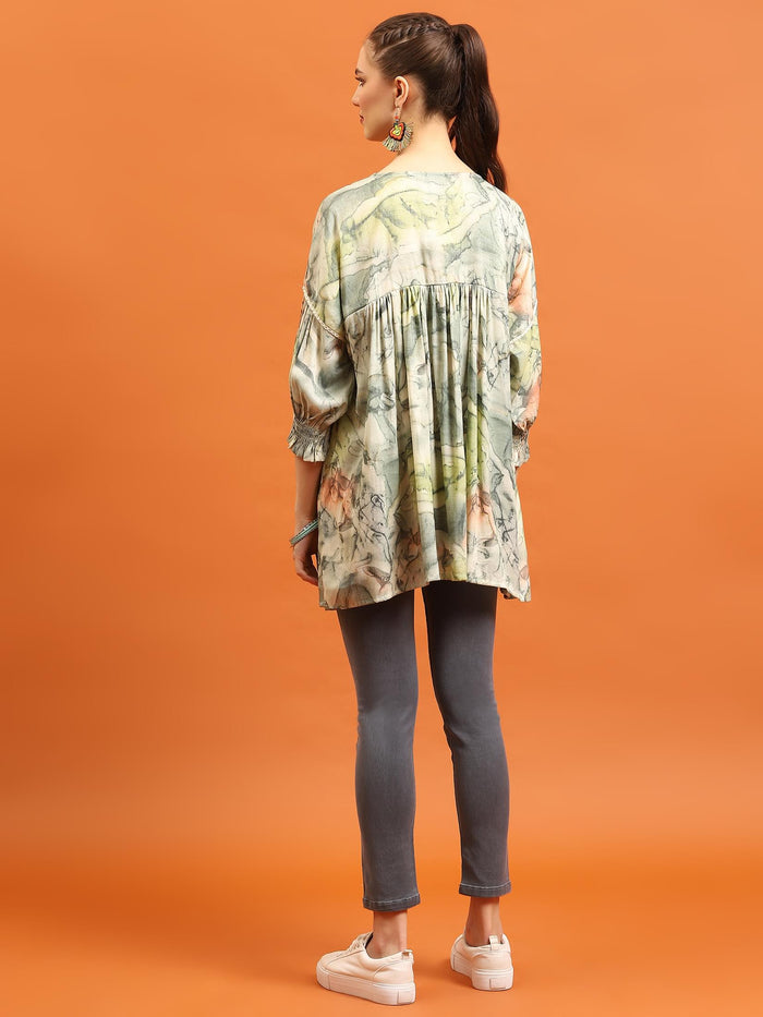 Women Green Abstract Boxy Fit Tunic.