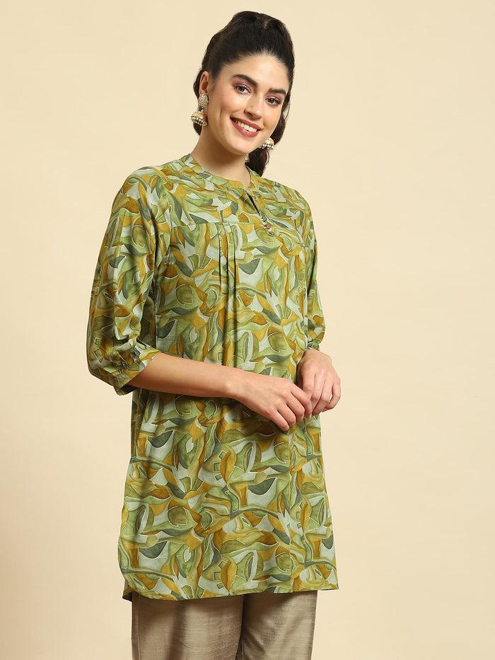 Women Green Abstract Print Tunic.