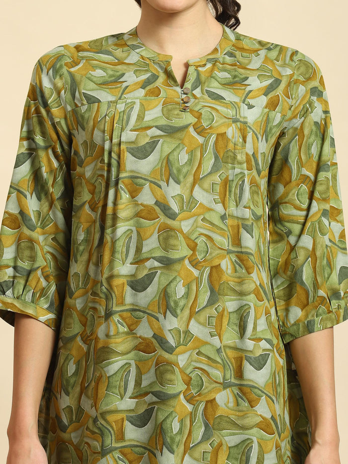 Women Green Abstract Print Tunic.
