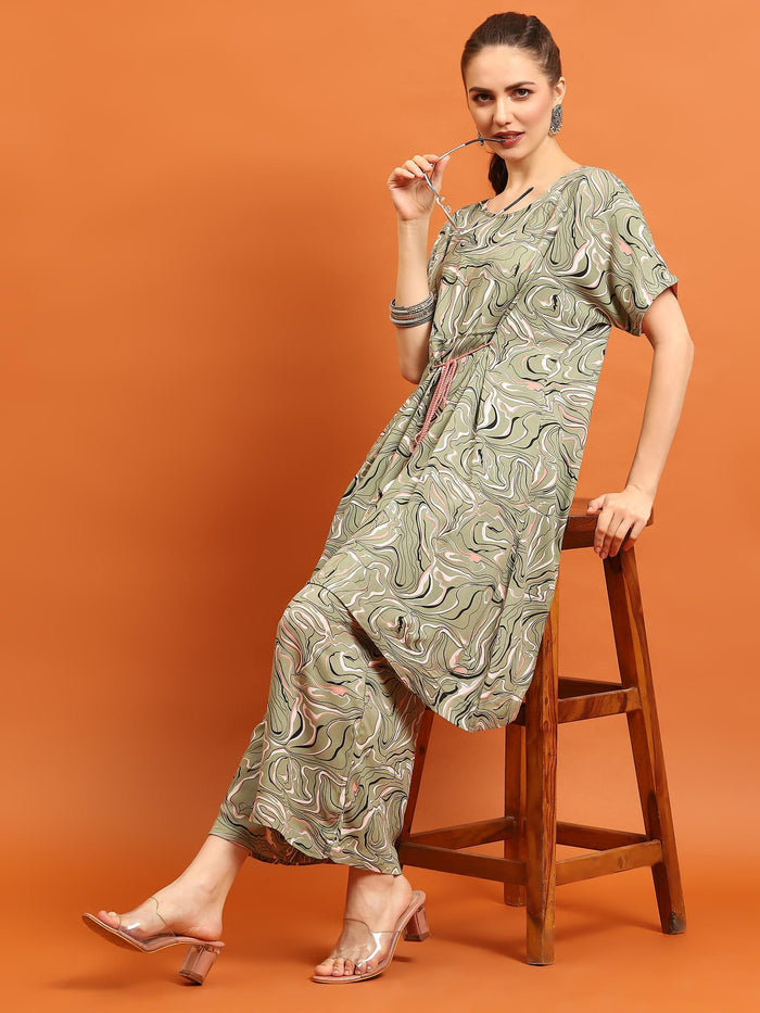 Women Green Abstract Printed Co-Ord Set.