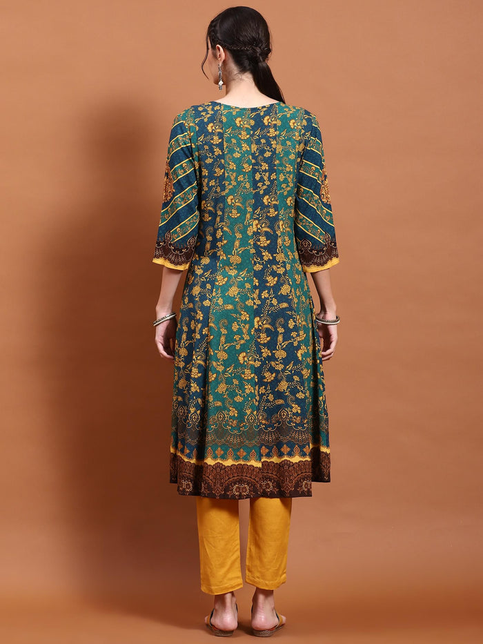 Women Green Floral Print Kurta.