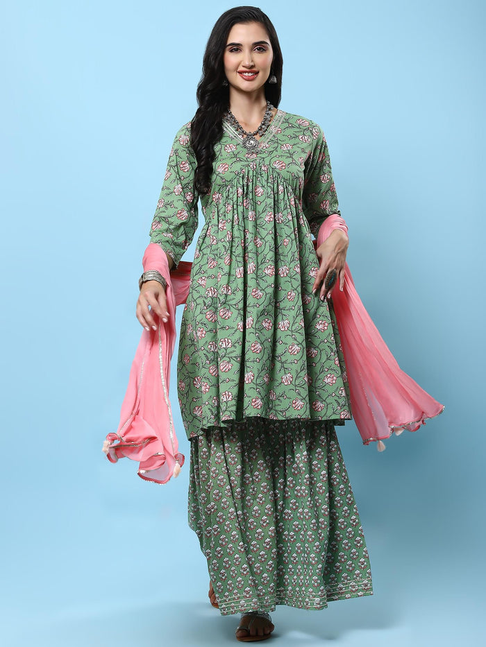 Women Green Floral Printed Kurta Sharara Dupatta.