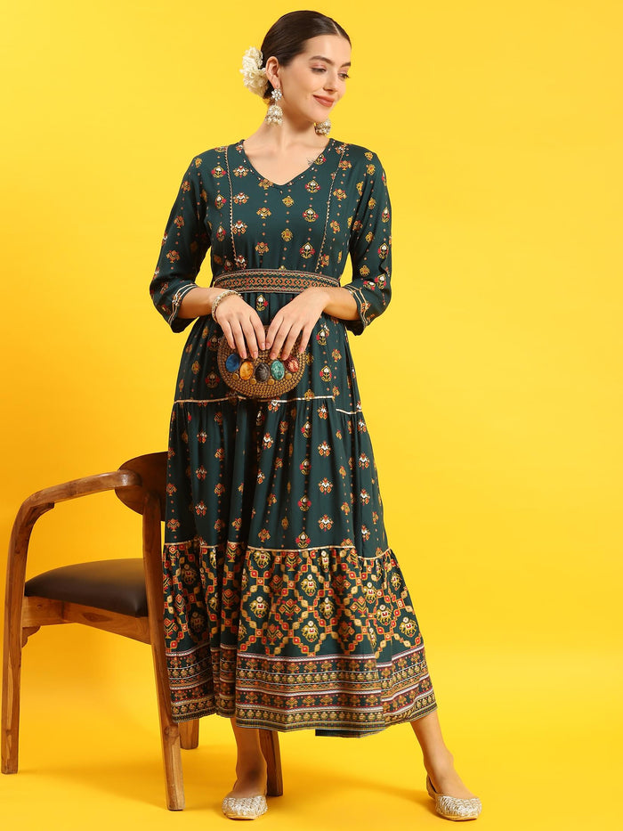 Women Green Geometric Print Dress.