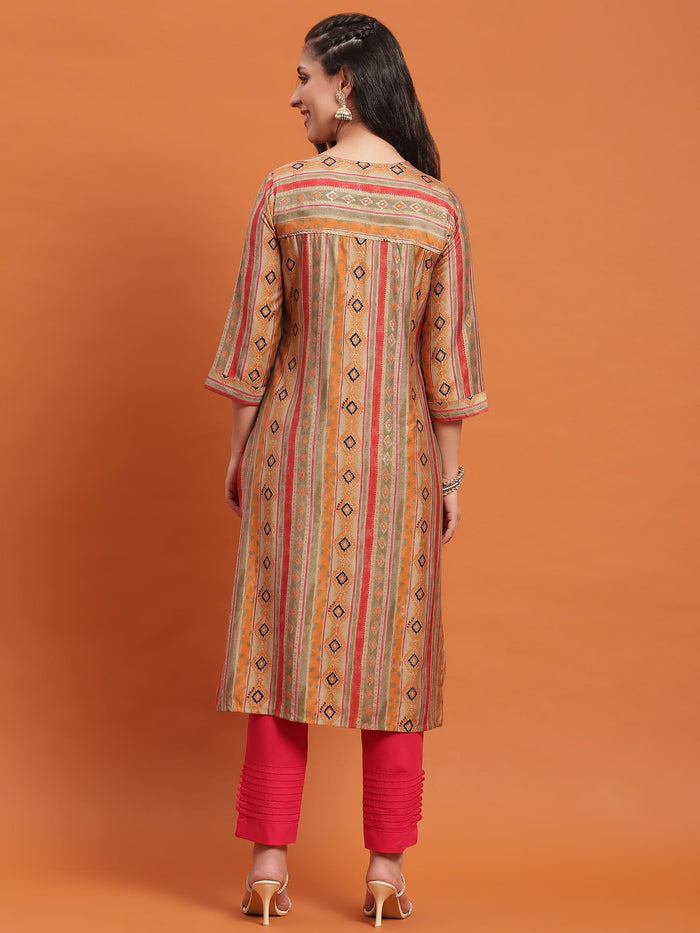 Women Green Geometric Print Kurta.
