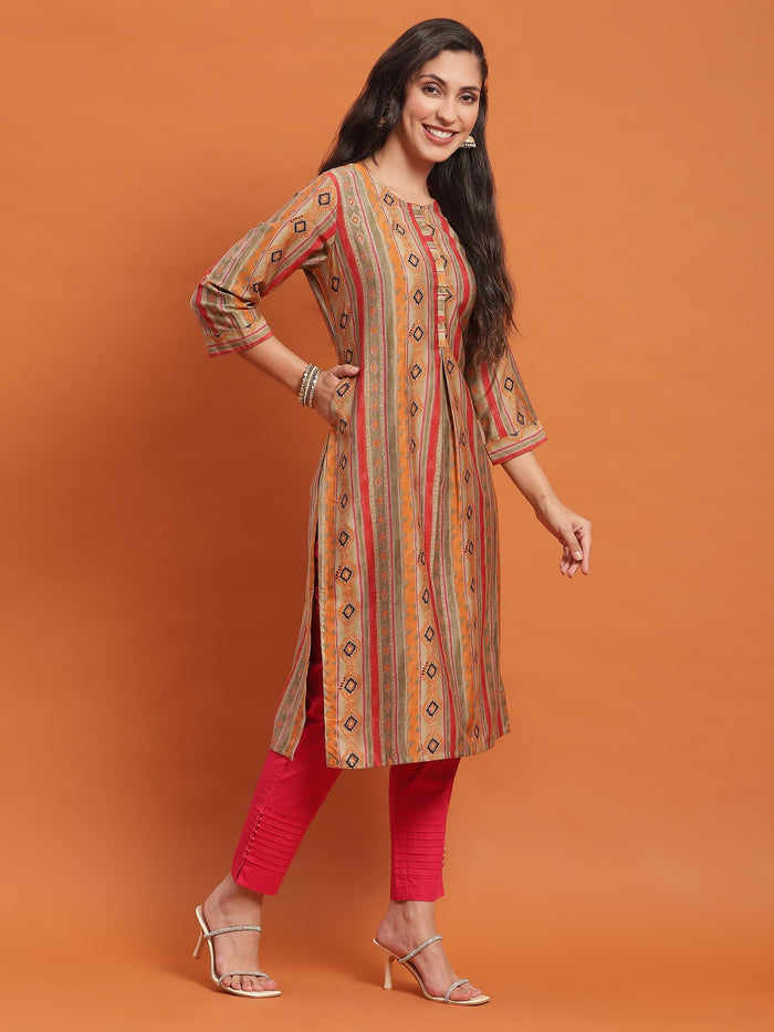 Women Green Geometric Print Kurta.