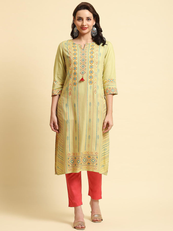 Women Green Geometric Straight Kurta.