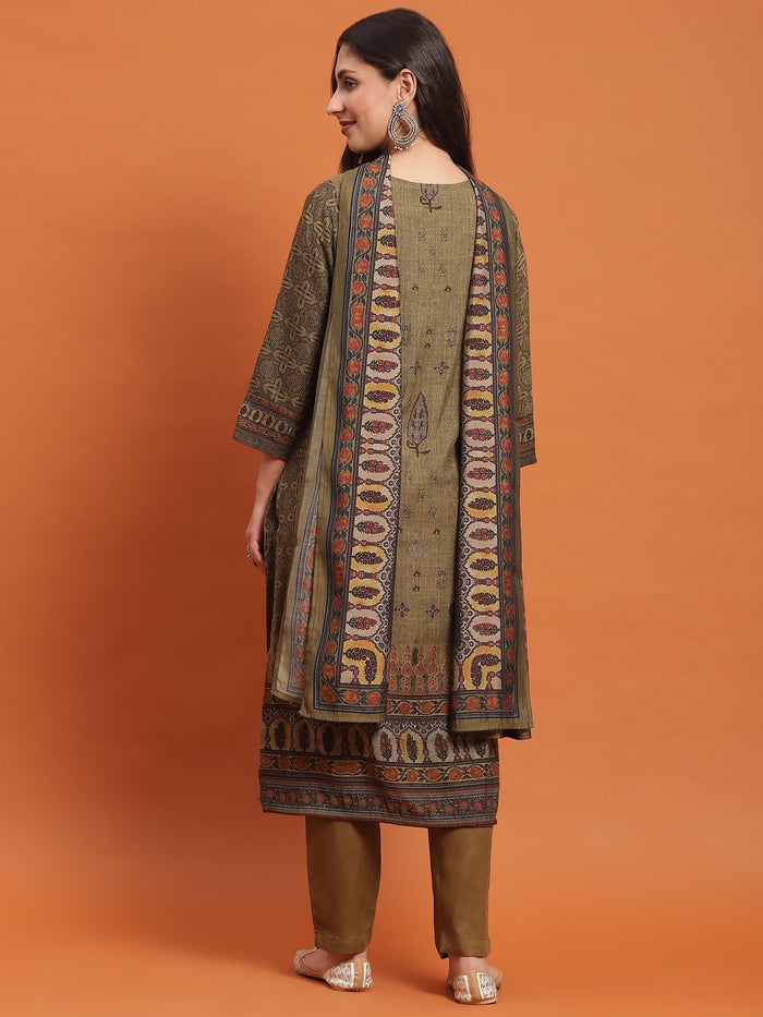 Women Green Ornamental Print Kurta Trouser Dupatta.
