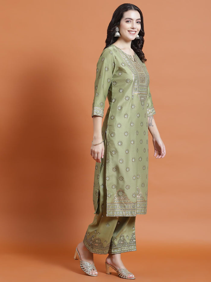 Women Green Placement Print Kurta Comfort Pant Dupatta.