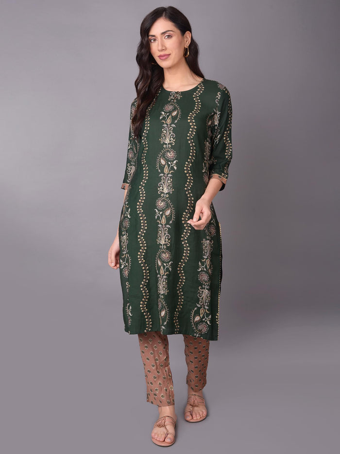 Women Green Round Neck Kurta With Trouser.