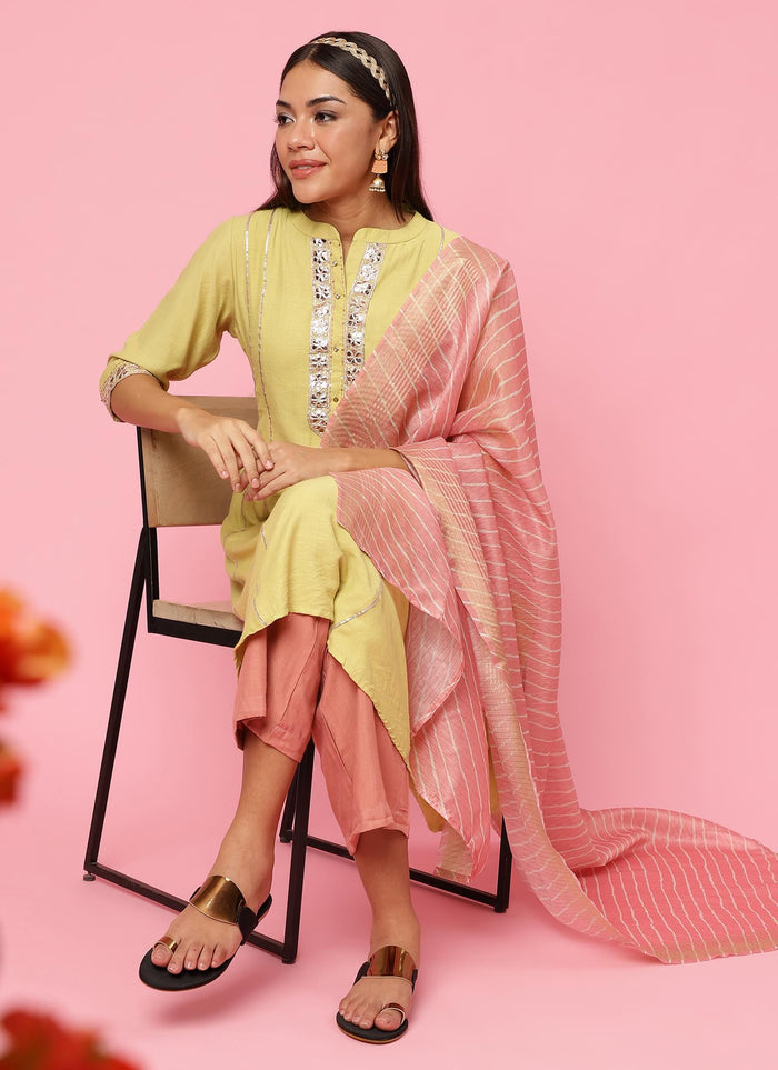 Women Green Solid Kurta Trouser Dupatta.