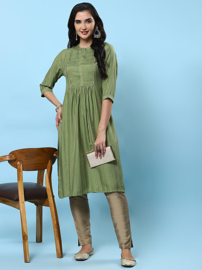 Women Green Stripe Printed Kurta.