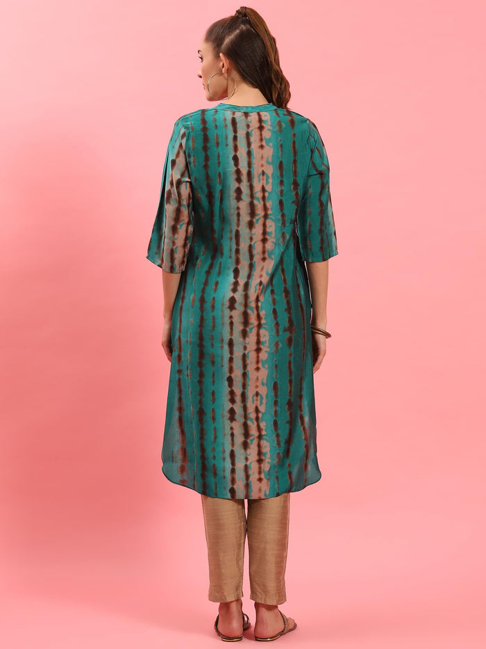 Women Green Stripe Printed Kurta.