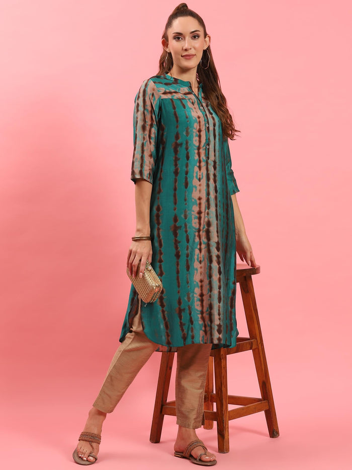 Women Green Stripe Printed Kurta.