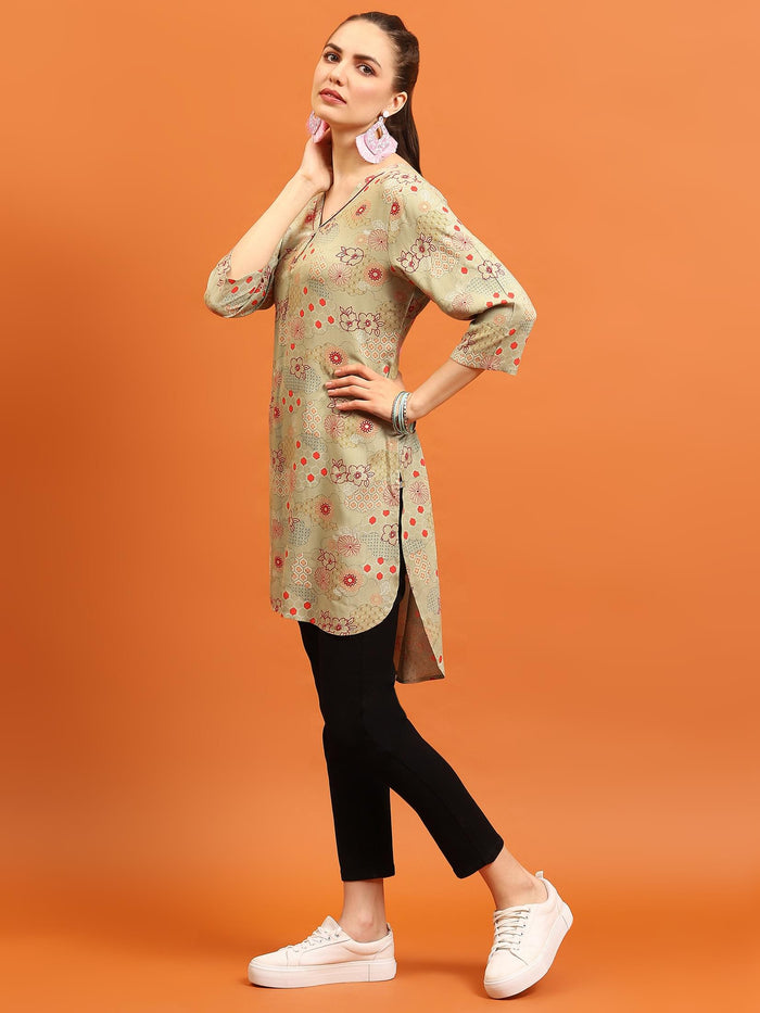 Women Grey Floral Printed Kurti.