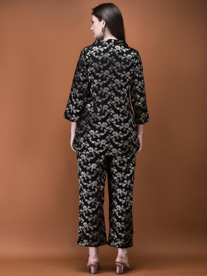 Women Jacquard Black Woven Co-Ord Set.