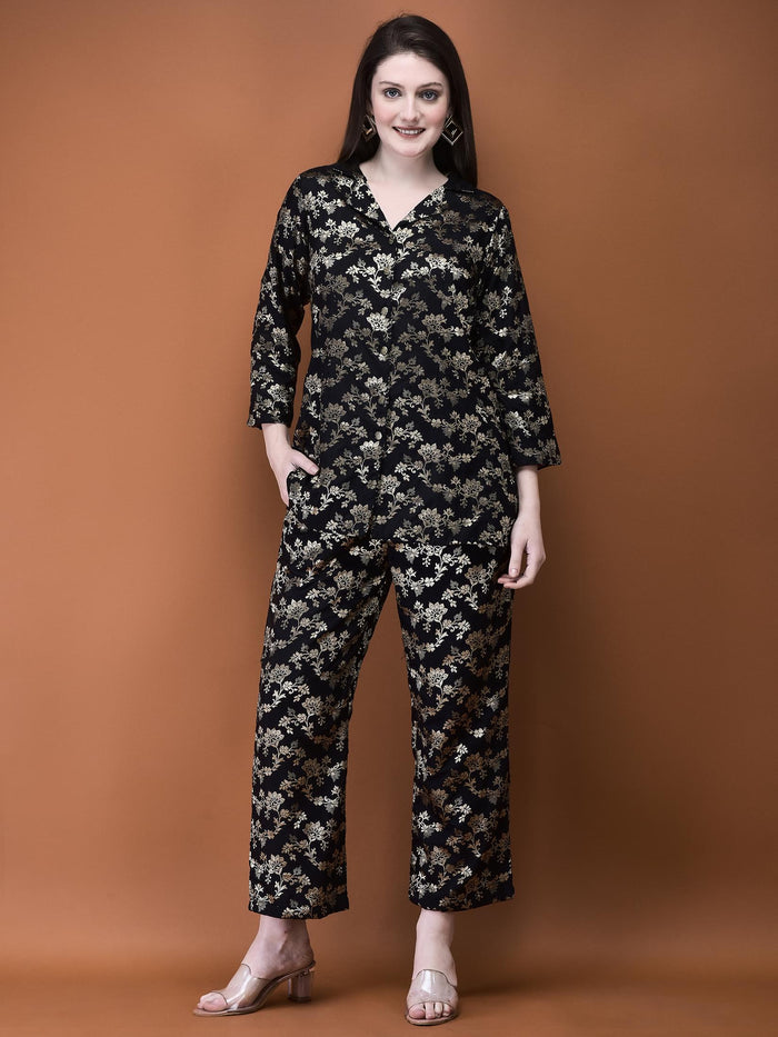 Women Jacquard Black Woven Co-Ord Set.
