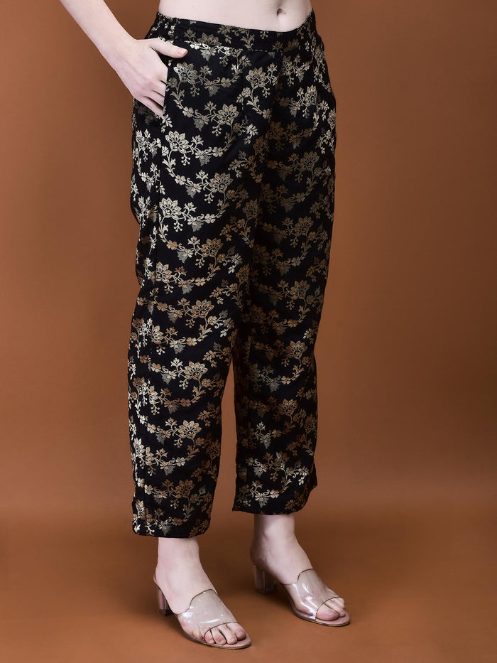 Women Jacquard Black Woven Co-Ord Set.