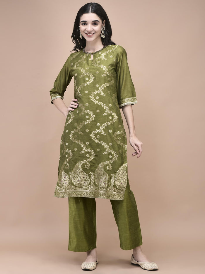 Women Jacquard Green Woven Kurta Comfort pant Dupatta.