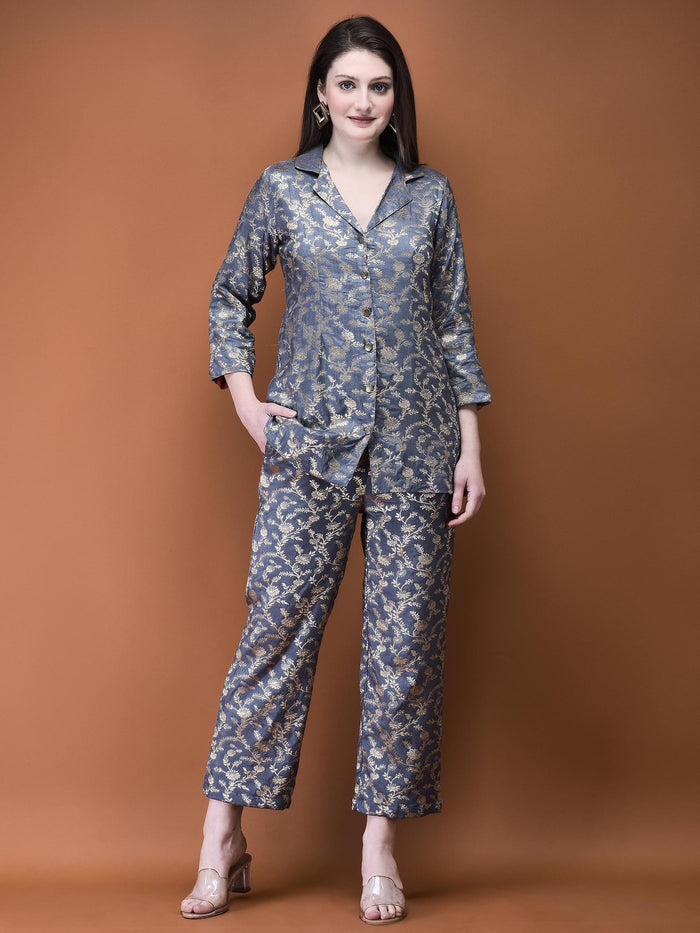 Women Jacquard Grey Woven Co-Ord Set.
