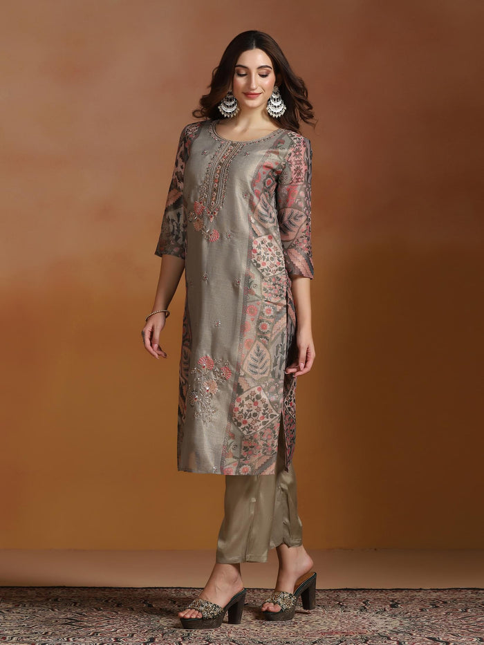 Women Linen Olive Embroidered Kurta Comfort Pant Dupatta.