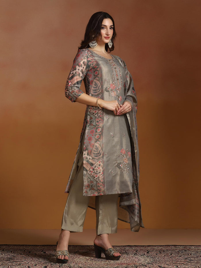 Women Linen Olive Embroidered Kurta Comfort Pant Dupatta.
