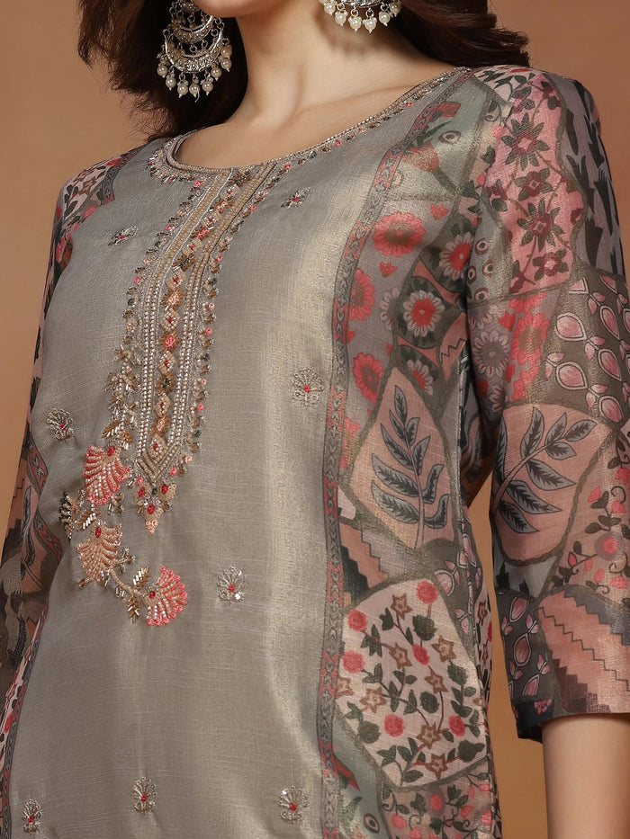 Women Linen Olive Embroidered Kurta Comfort Pant Dupatta.